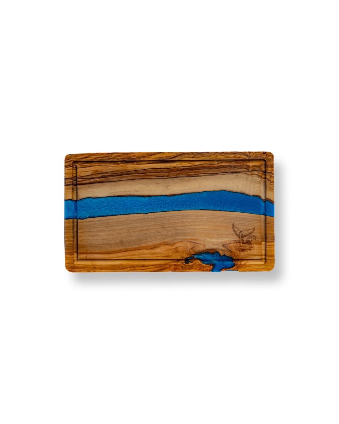 Whale cutting board deep blue